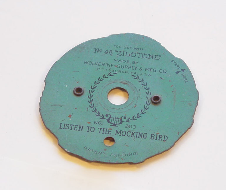 Green disc for Zilotone, Listen to the Mocking Bird.